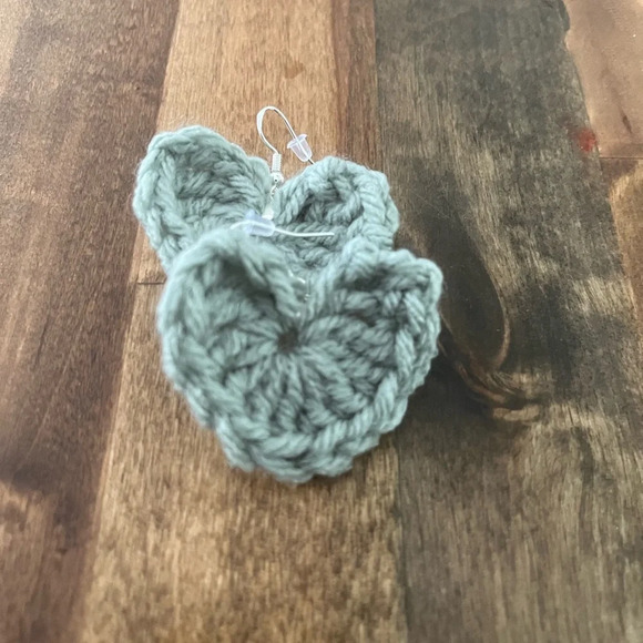 NWT Handmade crotchet earring, Sterling silver (.925) hooks - Picture 2 of 3